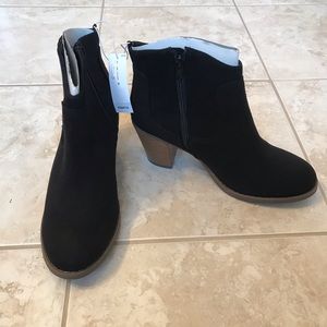 Faux suede bootie